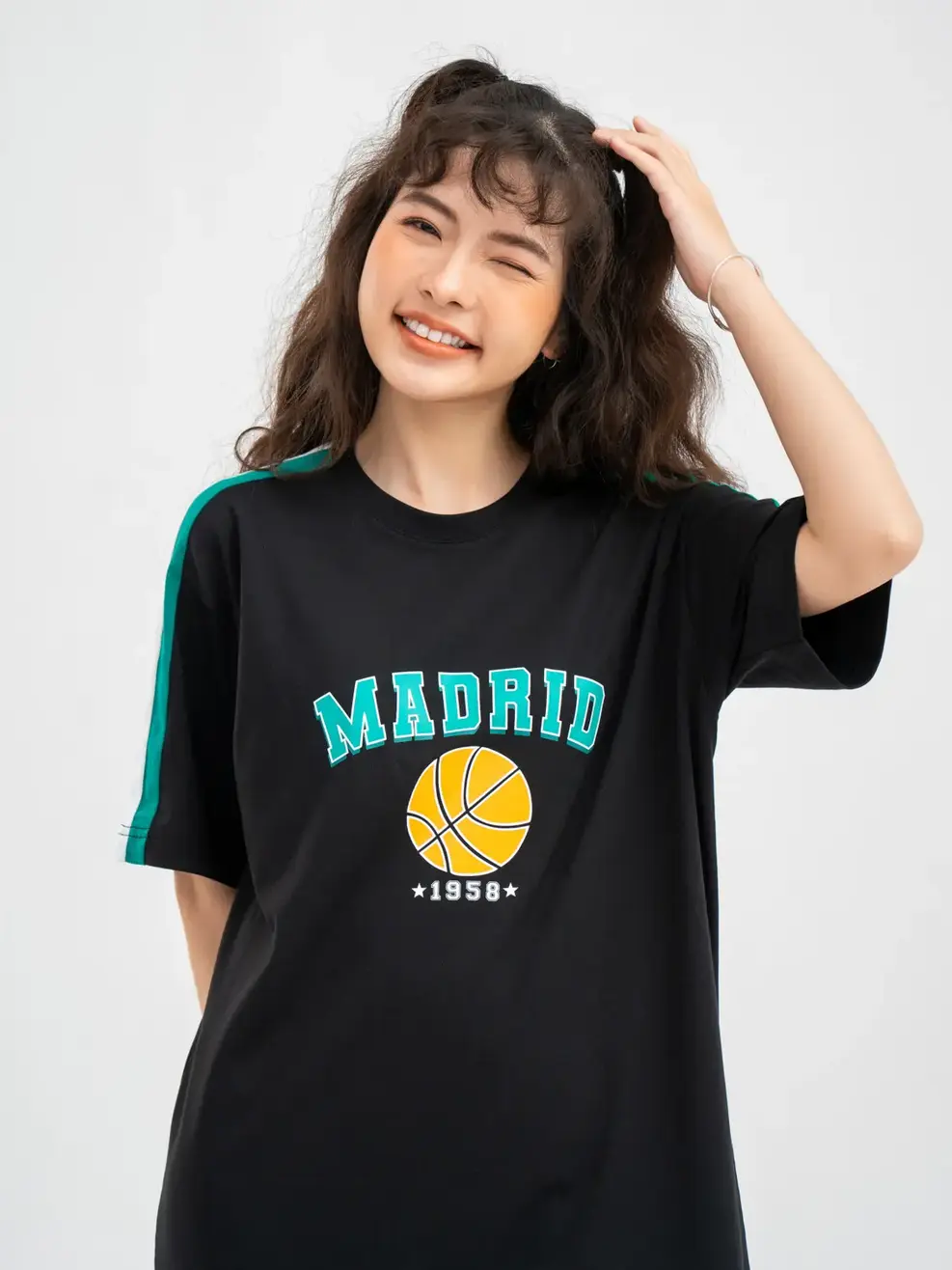 Váy Thun Nữ Dáng Rộng Phố Tay Madrid - ĐEN XANH LÁ - S