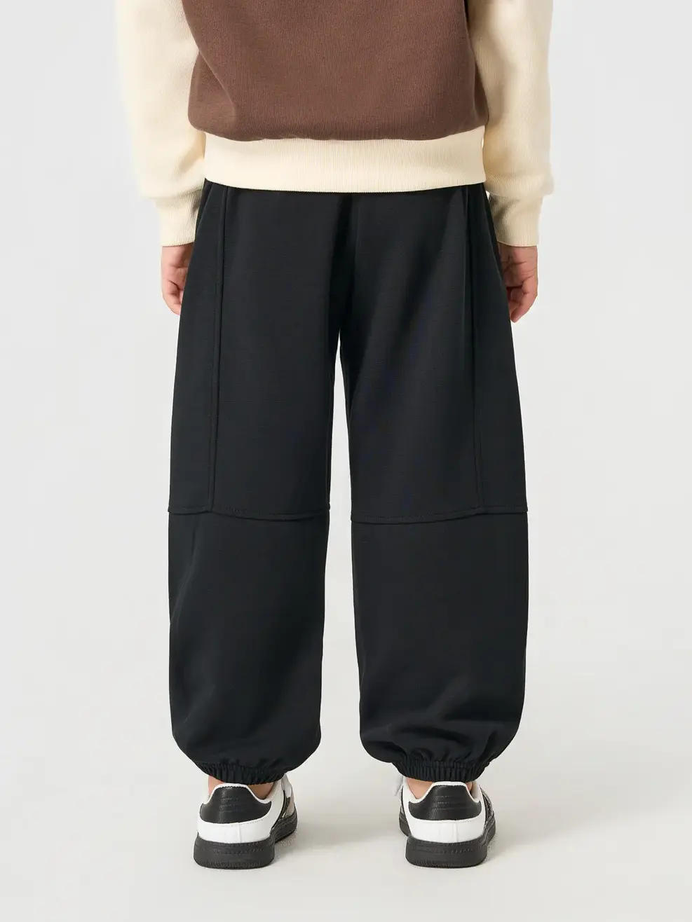 Quần Nỉ Kid Boy Moving Forward - ĐEN 002 - 110