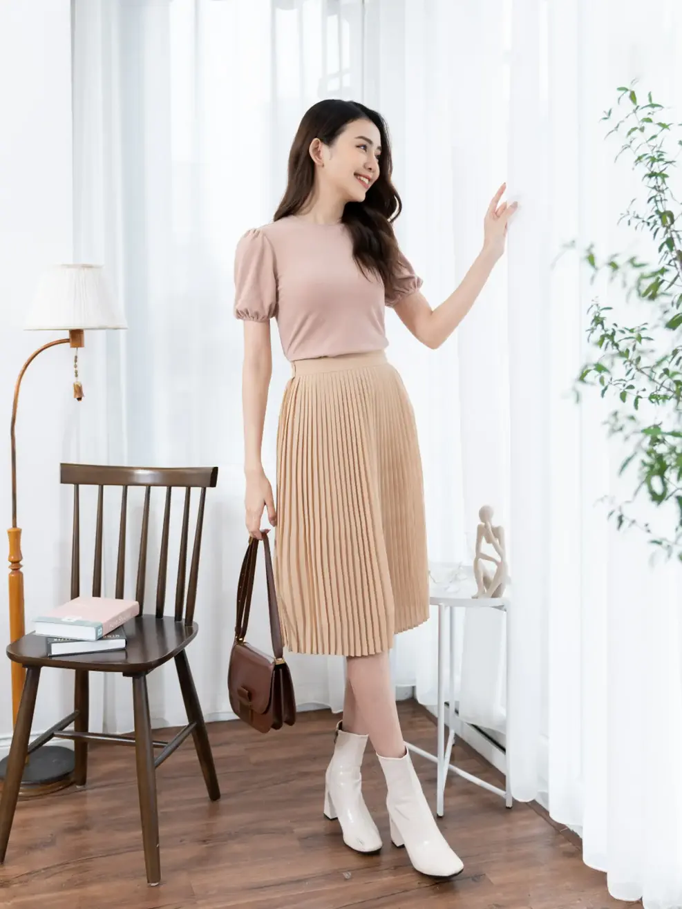 Chân dập ly - Be - L