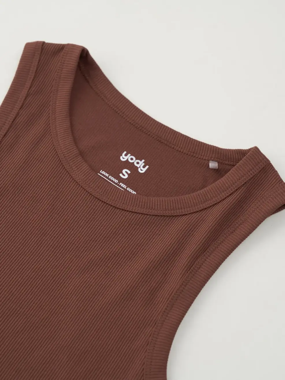 Áo 3 Lỗ Nữ Thun Rib Tăm Nhỏ Dáng Ngắn - Nâu - S