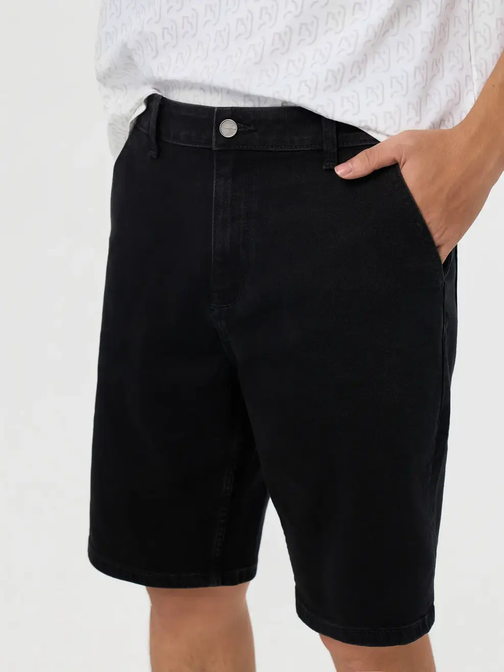 Quần Short Jeans Nam Regular Black Wash - Đen 011 - 28