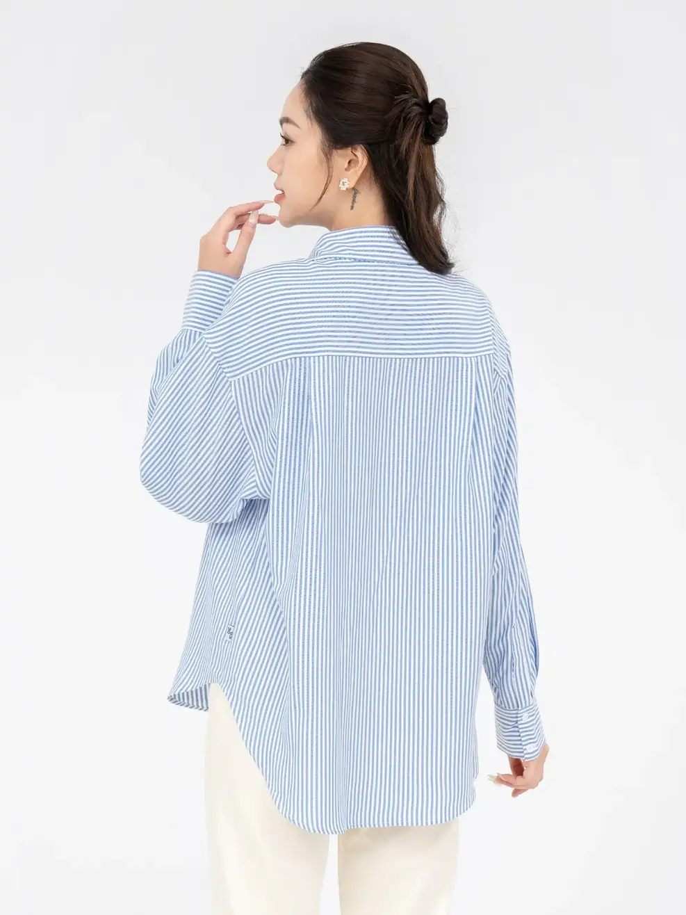 Áo Sơ Mi Tay Dài Nữ Nano Kẻ Năng Động - Kẻ xanh đậm - S