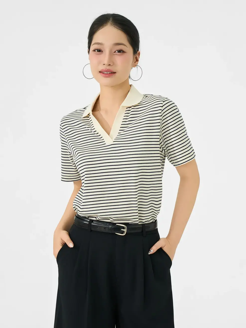 Áo Polo Kẻ Dáng Suông Cổ V - BE KẺ NAVY - S