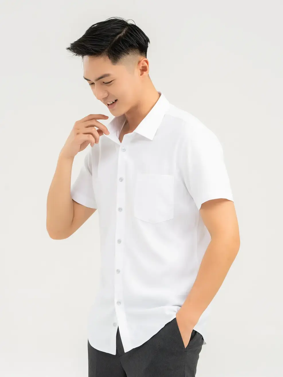 Sơ Mi Cộc Tay Nam Nano Kháng Khuẩn - Trắng - M