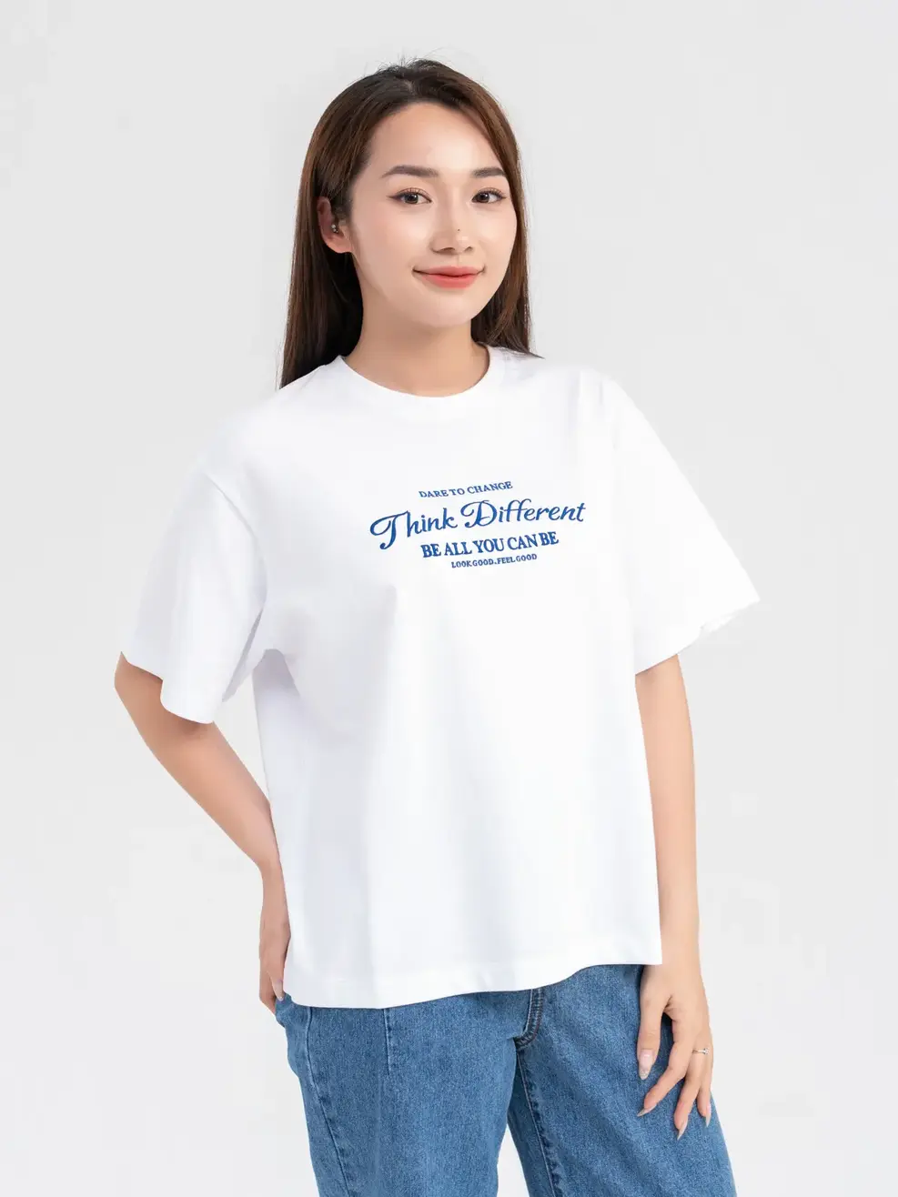 T-shirt Nữ Thêu Think Different - Trắng 1 - S