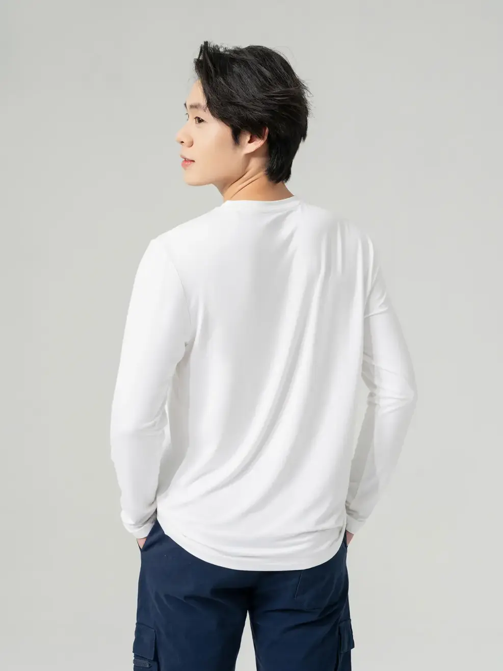 Áo CozyFit nam giữ nhiệt cổ tròn-Trắng 001 - L