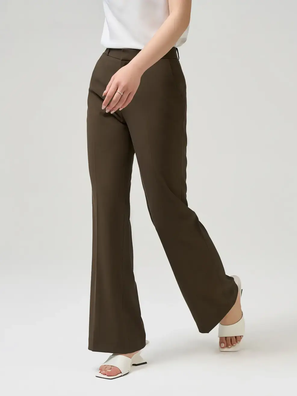 Quần Dài Ống Loe Dập Chữ Thời Thượng - REU 02 - M