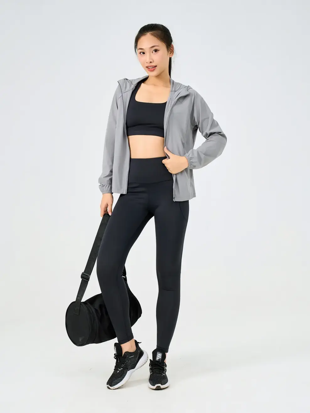 Áo Khoác Gió Thể Thao Nữ Một Lớp Siêu Co Giãn (SKN7002) - Xám 011 - M