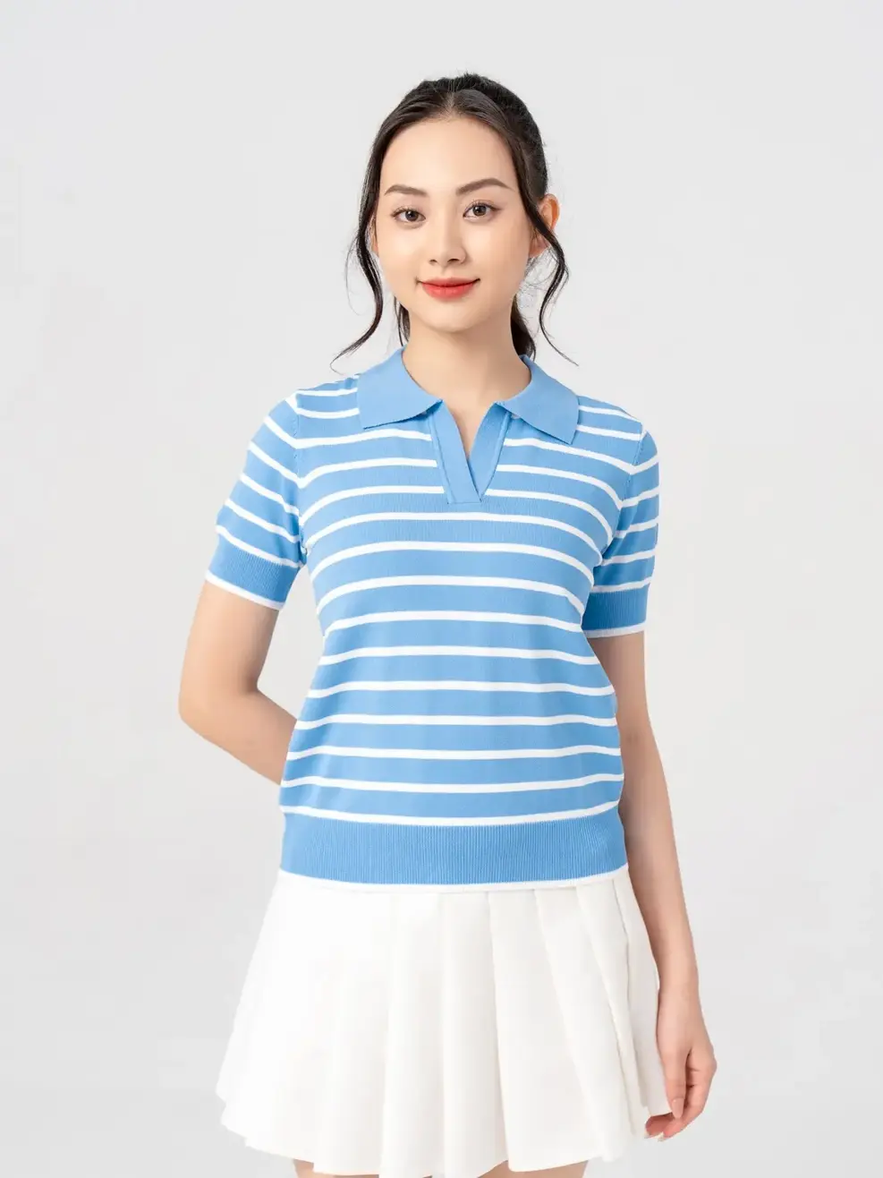 Áo len nữ kẻ cổ polo - Xanh trắng - S