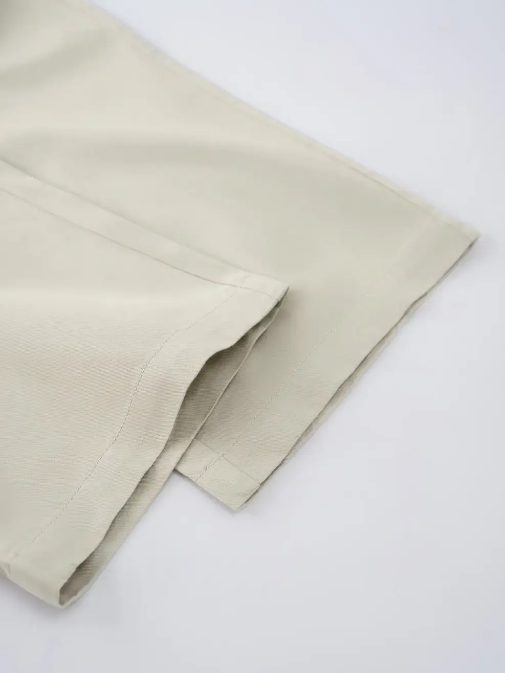 Quần Khaki Dáng Suông Cạp Cao Cơ Bản - Trắng 037 - 26