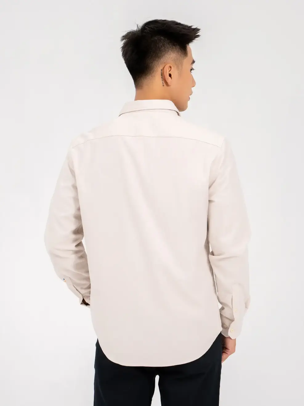 Sơ Mi Dài Tay Nam Nhung Cúc Nổi - Be sáng - M