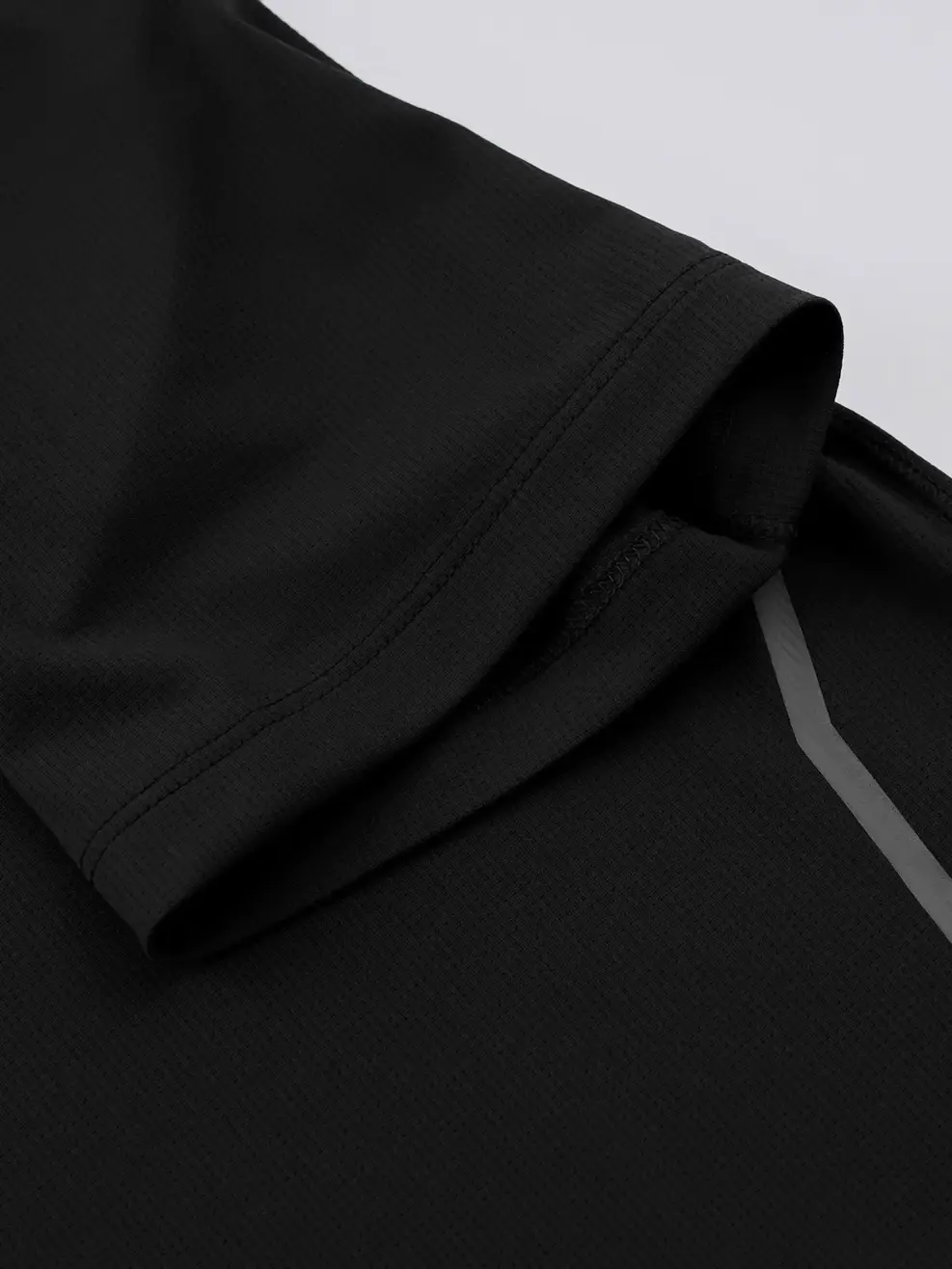 Áo Phông Nam Thể Thao Tay Raglan In Sườn - Đen 001 - XL