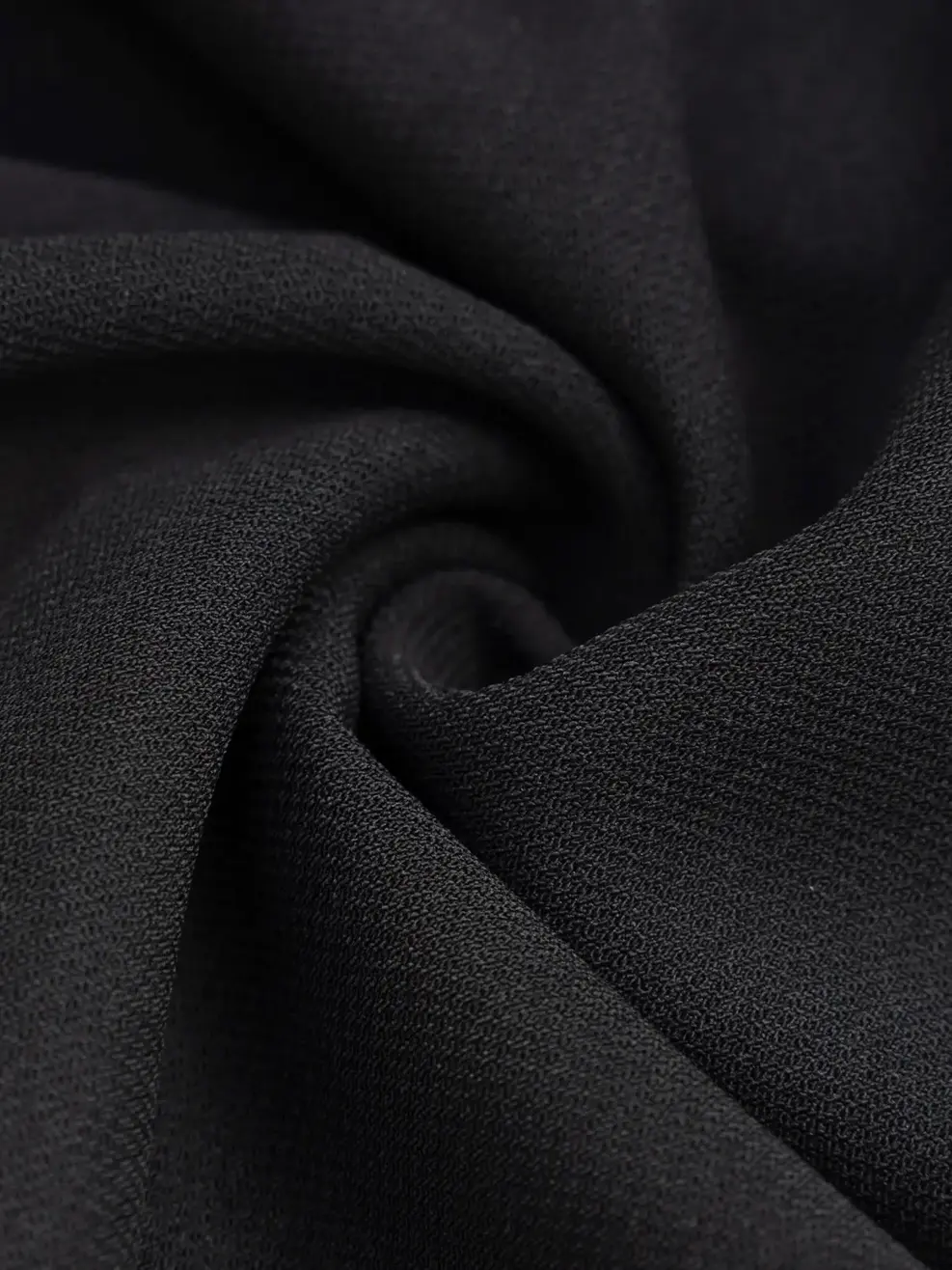 Chân ôm cơ bản túi vuông - Đen - S