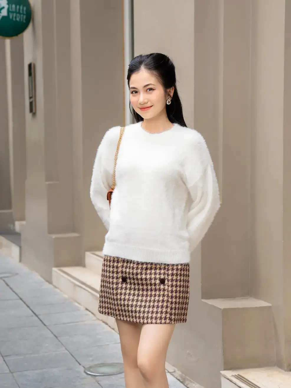 Áo len nữ lông thỏ kiểu dáng thoải mái - Trắng - F