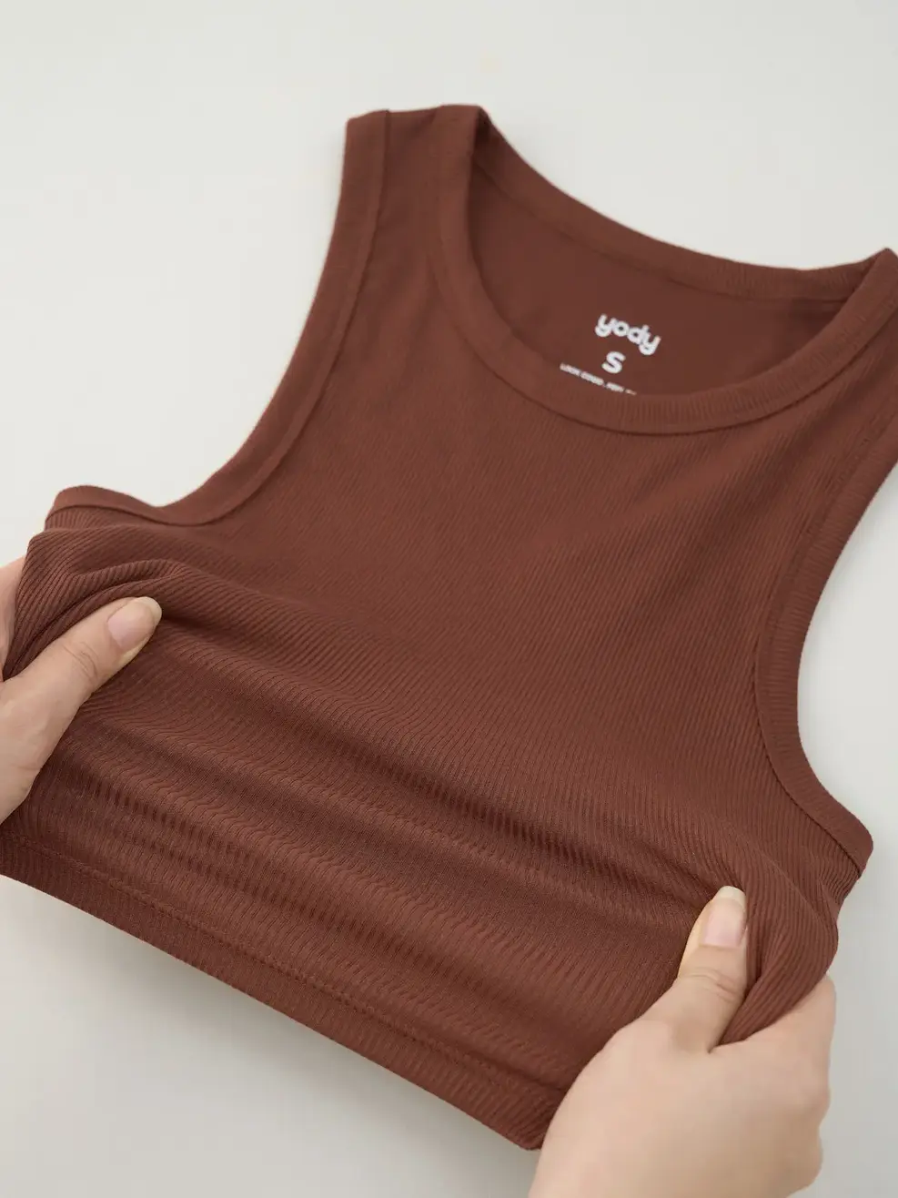 Áo 3 Lỗ Nữ Thun Rib Tăm Nhỏ Dáng Ngắn - Nâu - S