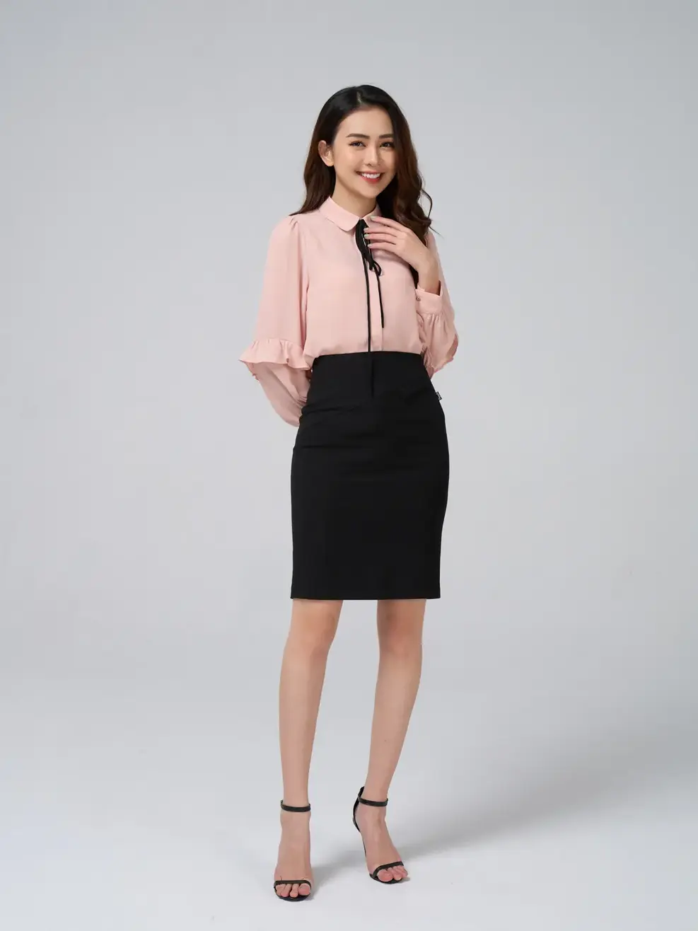 Chân ôm lé nắp túi - Đen - M