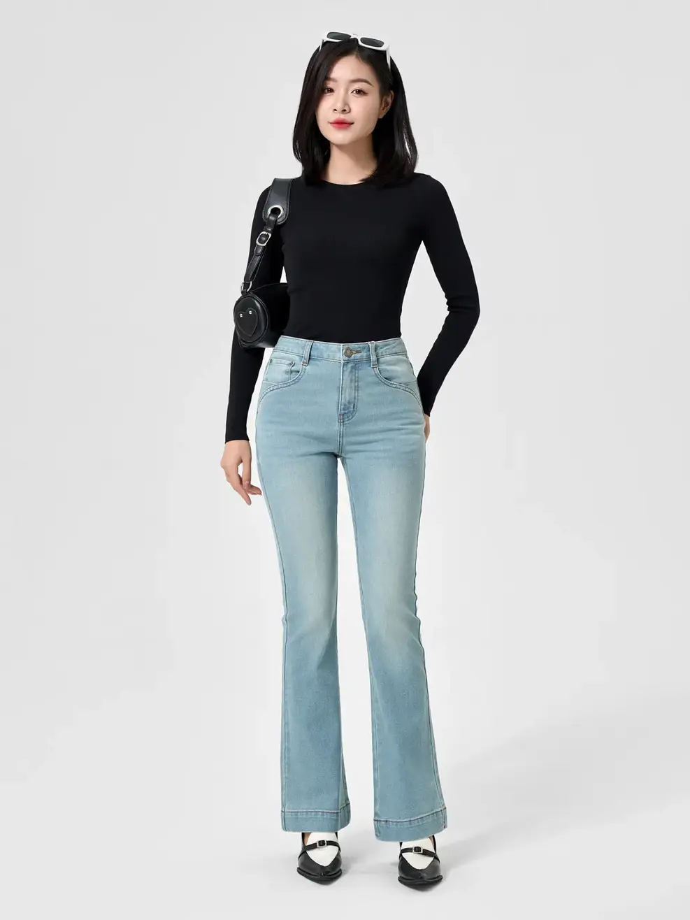 Quần Jean Nữ Ống Loe Gấu Nhăn - Xanh nhạt - 25