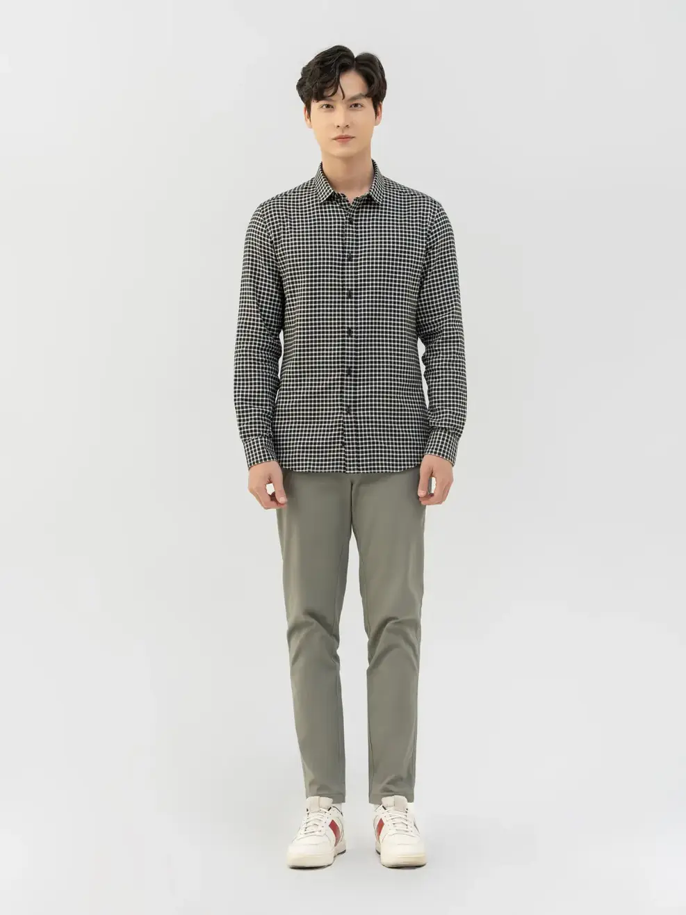 Sơ Mi Nam Dài Tay Kẻ Caro - Đen - M