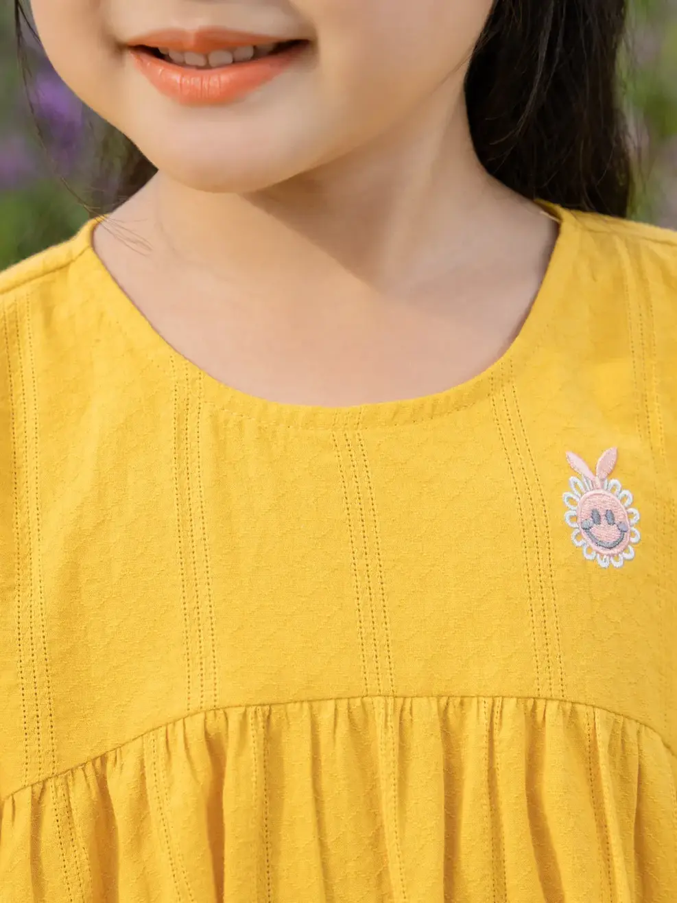 Váy kid nữ đầm trắng tay lỡ bèo vai - Vàng