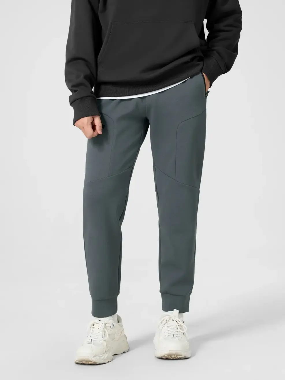 Quần Nỉ Thể Thao Nam Can Thân Phối Khoá - Ghi Đậm - 29