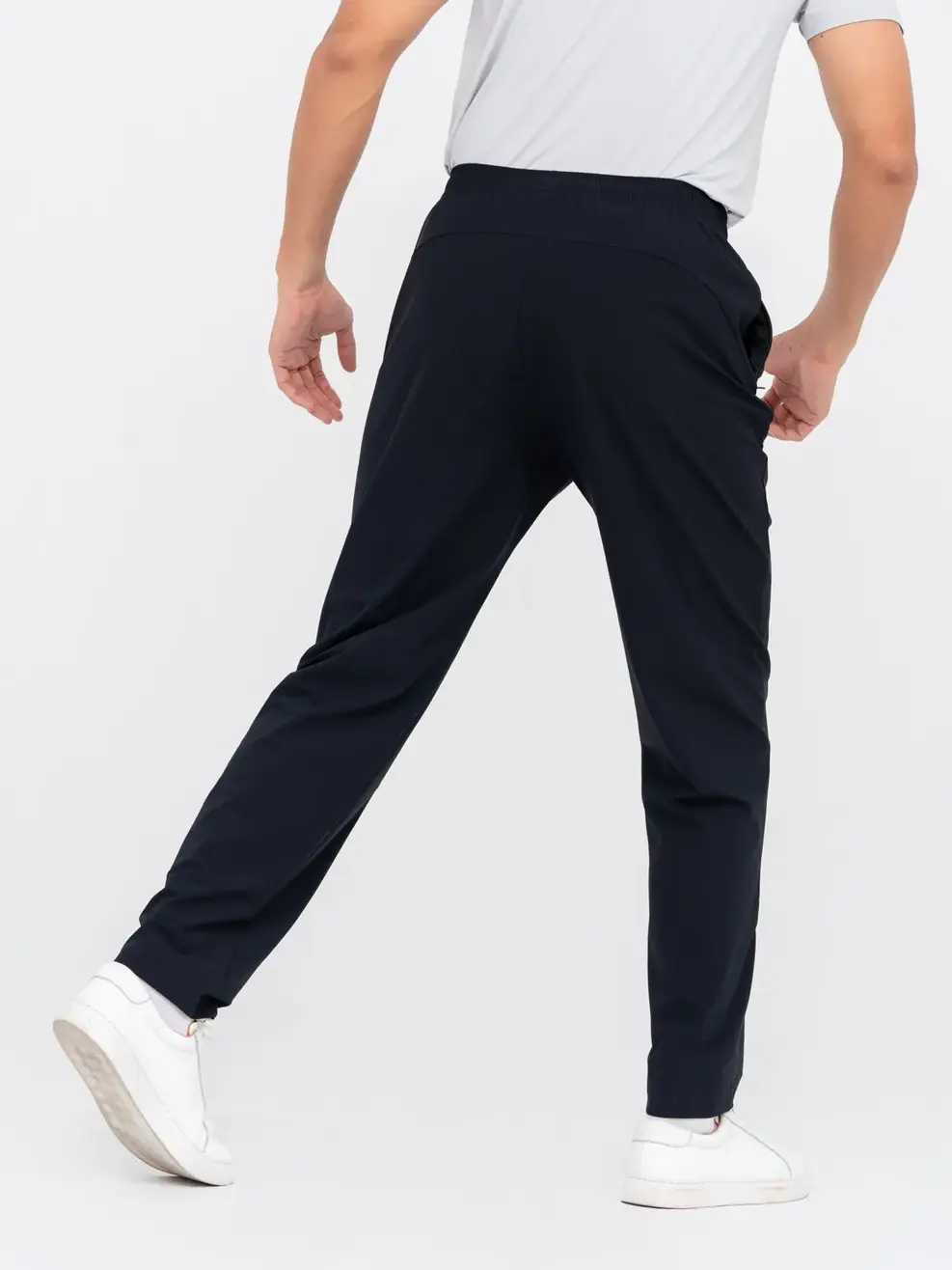 Quần Gió Thể Thao Nam 4 Mùa - Đen - 2XL