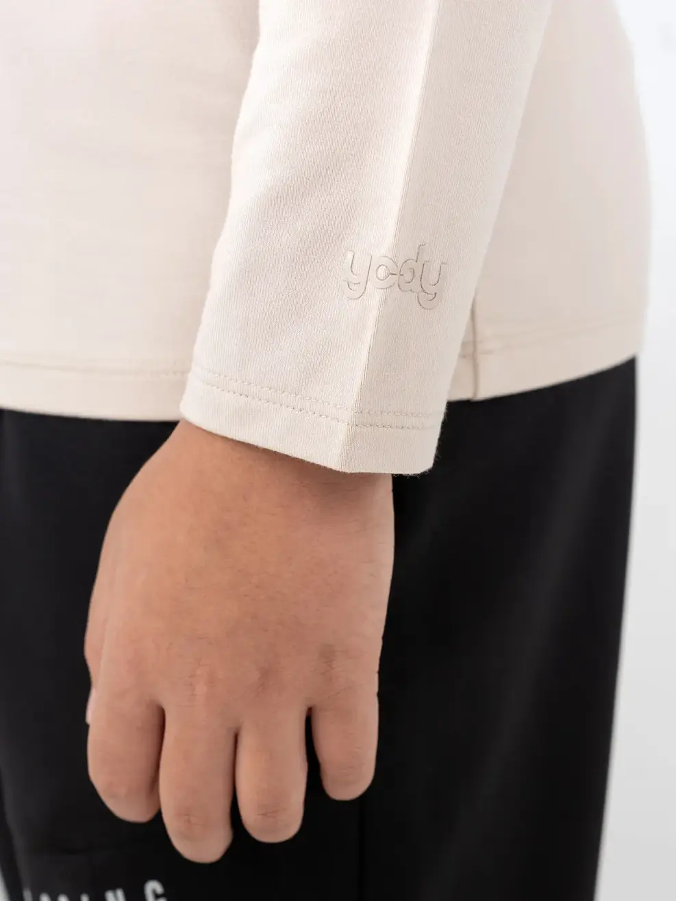 Áo Thun Trẻ Em Giữ Nhiệt Bamboo - Be - 2