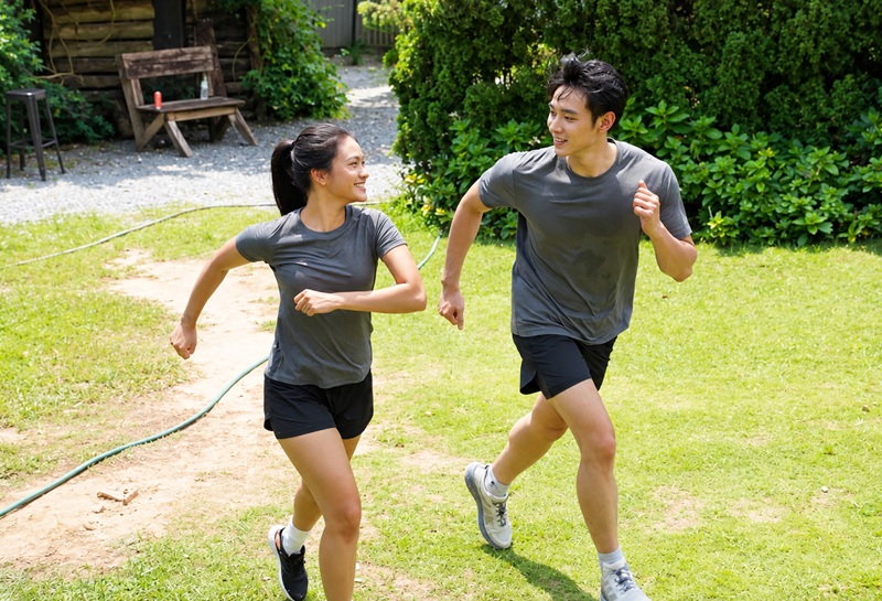 ONOFF mang phong cách thể thao năng động mỗi ngày.
