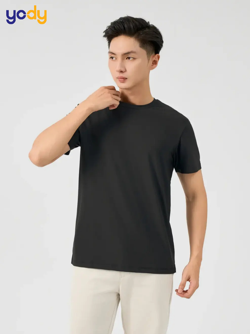 Áo thun thể thao tôn dáng