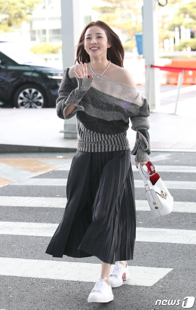 top-10-outfit-den-san-bay