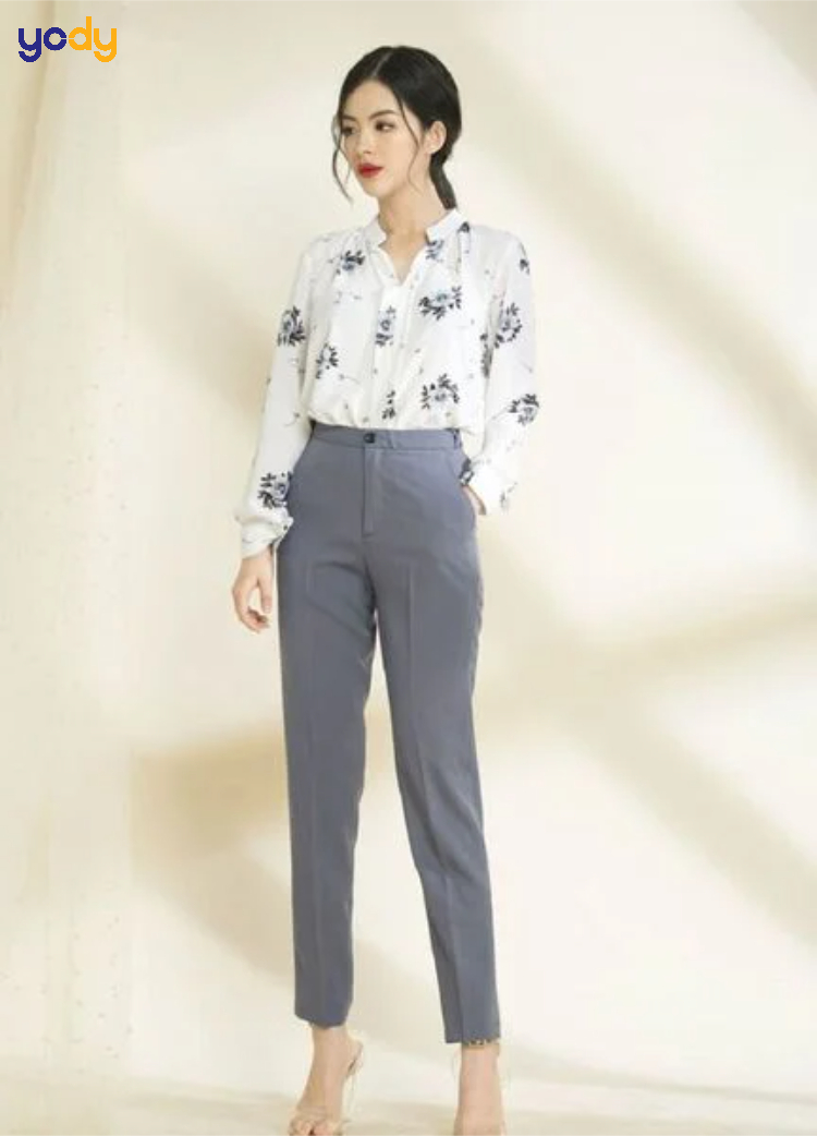 Quần tây với áo sơ mi đũi