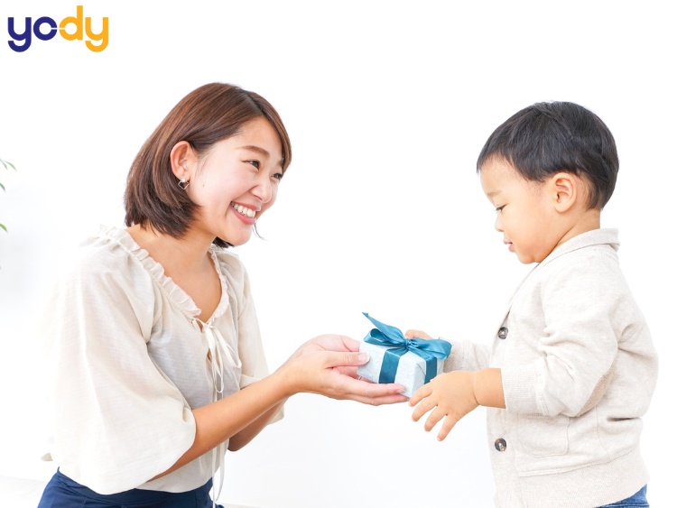 Bài viết - Gợi ý 15 món quà 20/10 cho cô giáo đầy ý nghĩa, chân thành