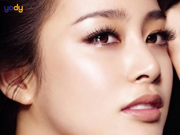 Tướng số lông mày dựng ngược nữ