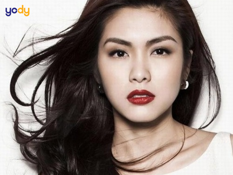 Lông mày lưỡi mác