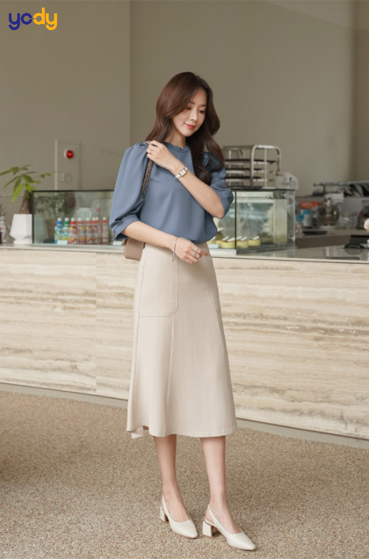 Phối đồ với áo blouse dáng suông