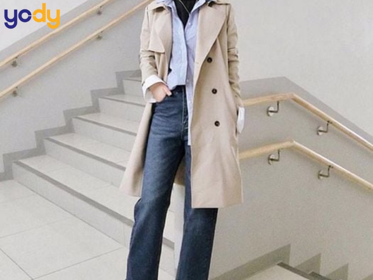 Mix cùng áo khoác măng tô dáng dài